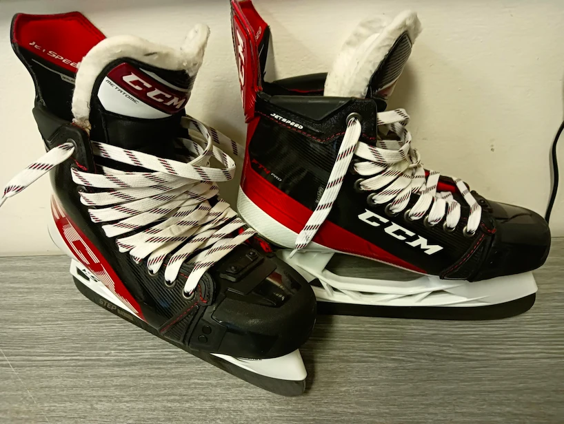 Beschadigd - IJshockeyschaatsen CCM JetSpeed FT4 PRO Senior  EUR 42,5  Wide