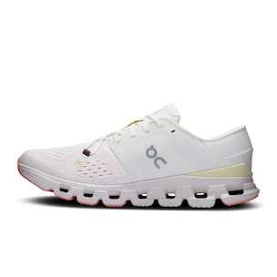 Dames hardloopschoenen On  Cloud X 4 Ivory/Sand