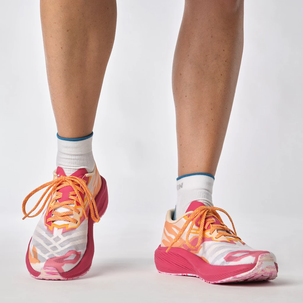 Dames hardloopschoenen Salomon  AERO VOLT W