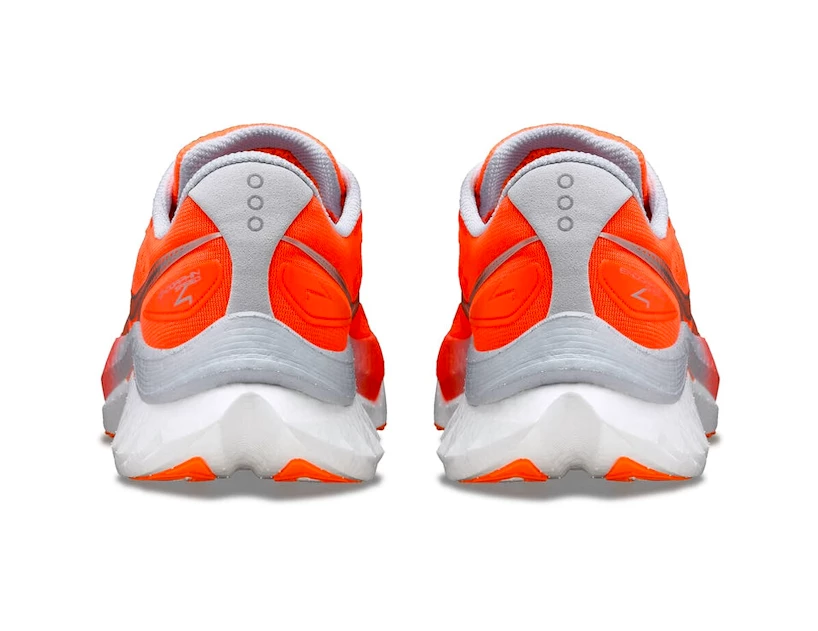 Dames hardloopschoenen Saucony  Endorphin Speed 4 Vizired  UK 8,5