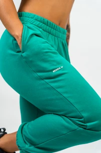 Dames joggingbroek Nebbia GYM TIME Oversized Joggers With Pockets 281 green