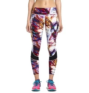 Dames legging Saucony  Finishing Kick Crop Multi Print