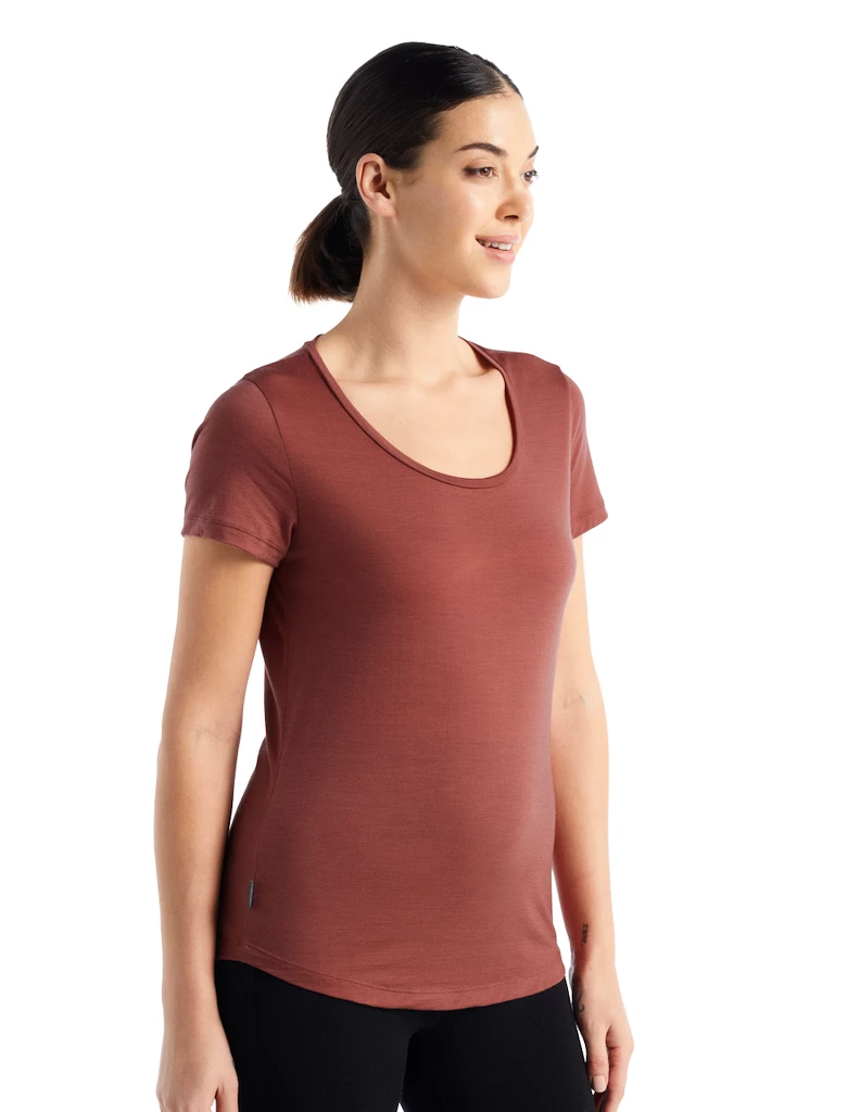 Dames T-shirt Icebreaker  Sphere II SS Scoop Tee Grape