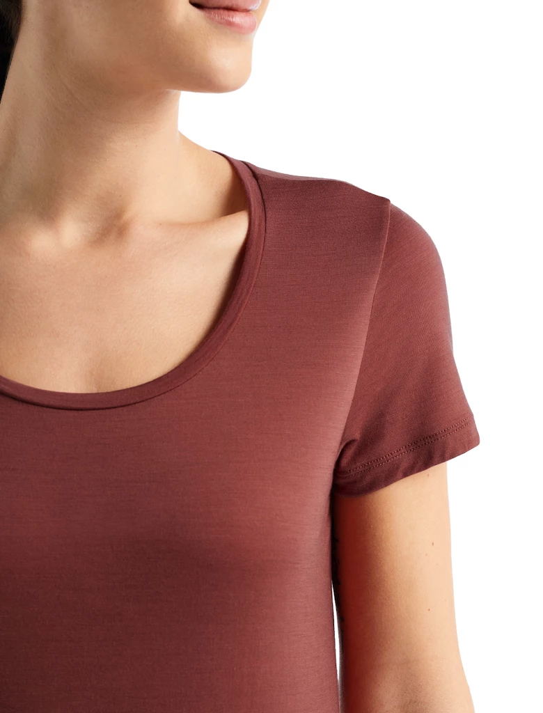 Dames T-shirt Icebreaker  Sphere II SS Scoop Tee Grape