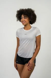 Dames T-shirt Nebbia  FIT Activewear T-Shirt “Airy” with Reflective Logo 438 white
