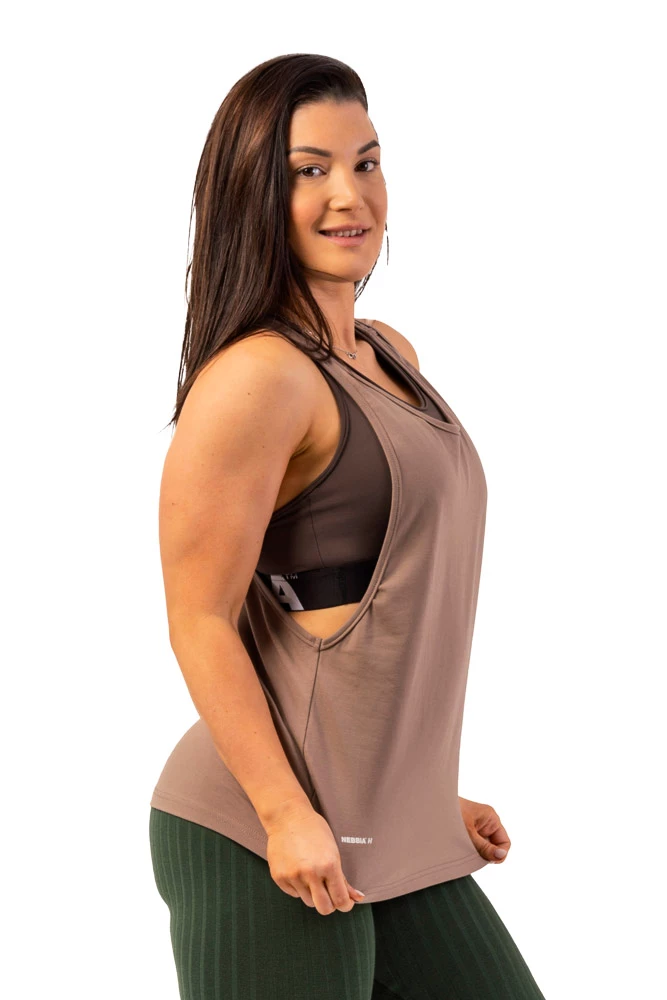 Damestop Nebbia  Sleeveless Loose Cross Back Tank Top "Feeling Good" 419 Brown