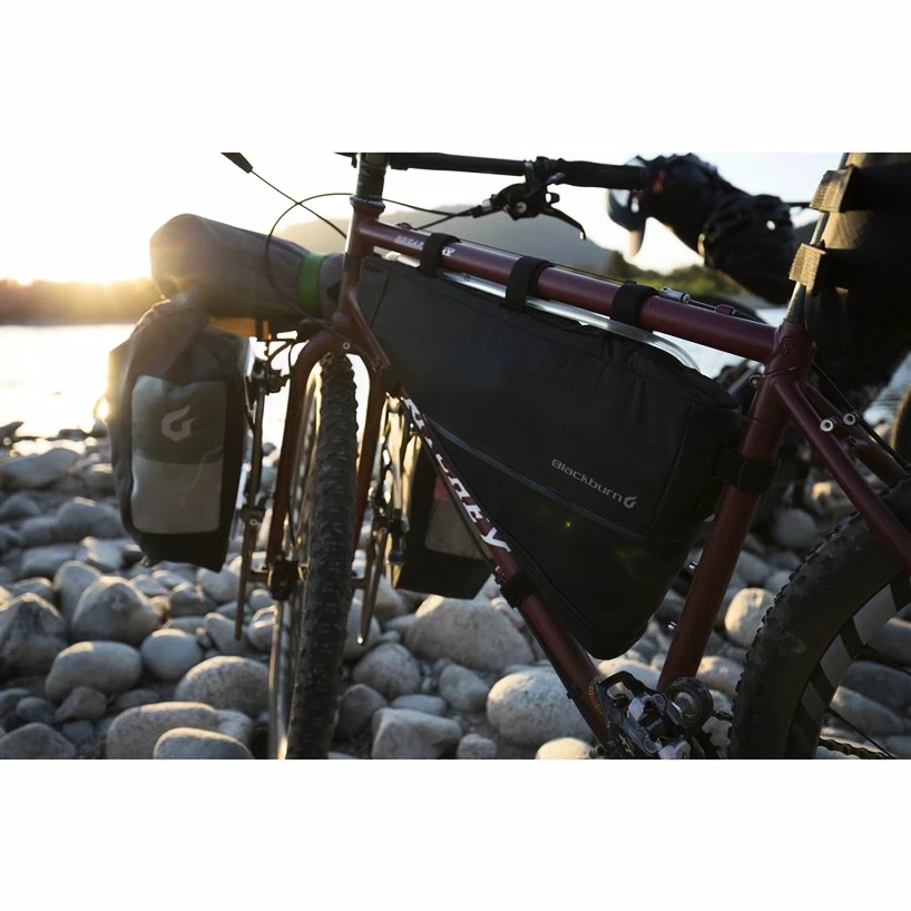 Frametas Blackburn  Outpost Medium