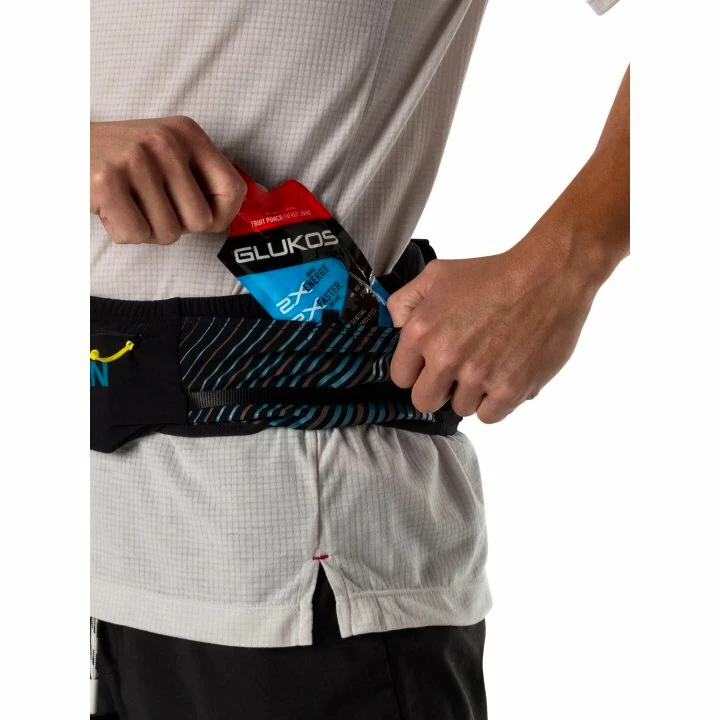 Hardloopriem Nathan  Pinnacle Series Waistpack Black/Blue Me Away