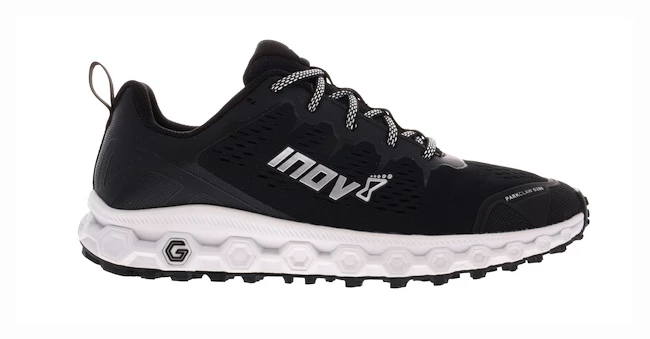 Heren hardloopschoenen Inov-8  Parkclaw G 280 M (S) Black/White  UK 10,5