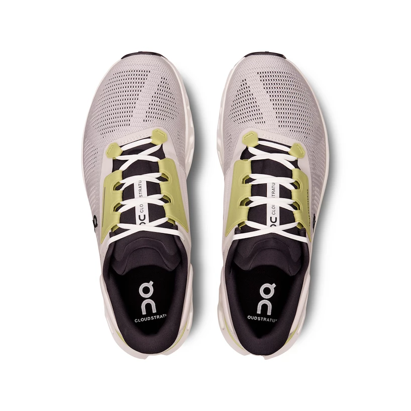 Heren hardloopschoenen On Cloudstratus 3 Pearl/Ivory