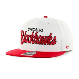 Herenpet 47 Brand NHL Chicago Blackhawks Crosstown Script Two tone ’47 CAPTAIN