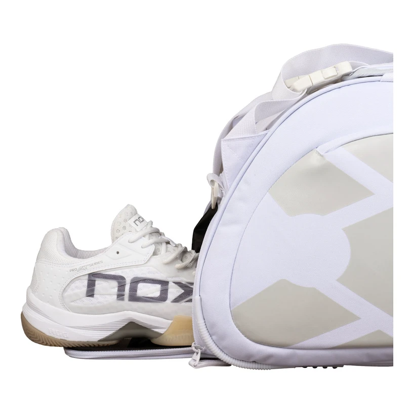 Rackettas NOX   AT10 Team  White Padelbag