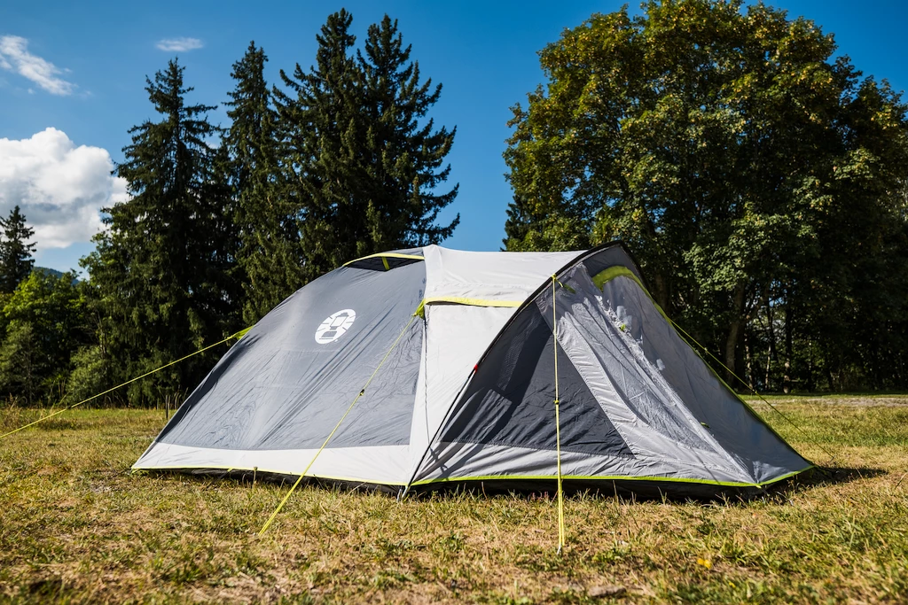 Tent Coleman  Darwin 3+