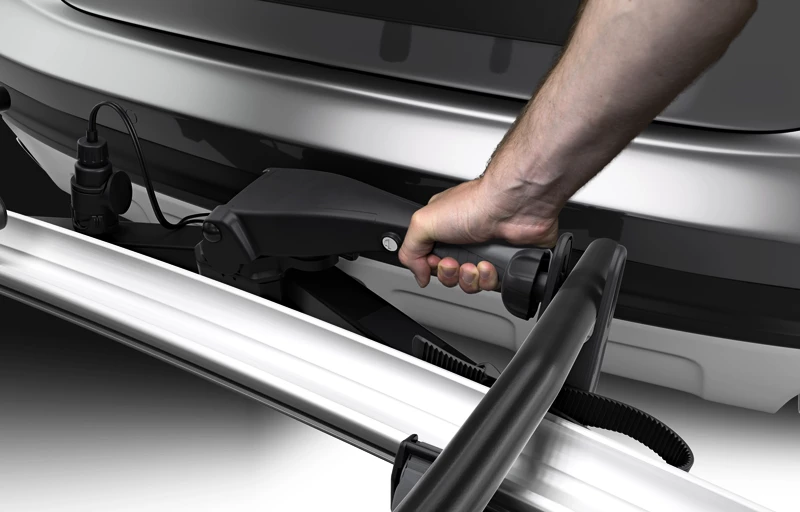 Thule VeloSpace XT 938 + Adapter voor 3e fiets